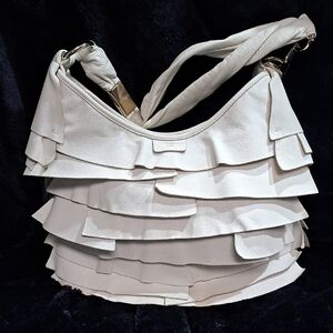 Yves Saint Laurent Cream Layered Leather Shoulder Bag